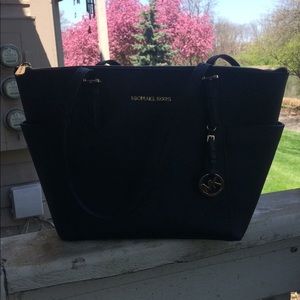 Authentic Michael Kors